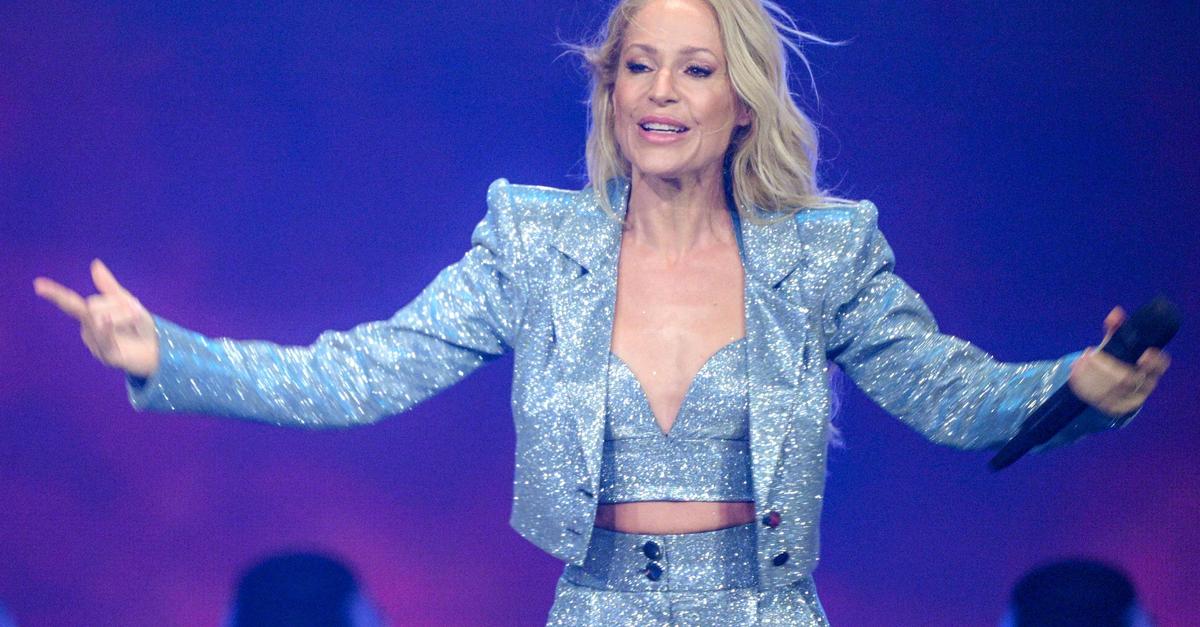 S-ngerin-Michelle-schlie-t-Comeback-aus