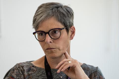 Sabine Schormann, Generaldirektorin der documenta fifteen, legt ihr Amt nieder.  Archivfoto: dpa/Swen Pförtner