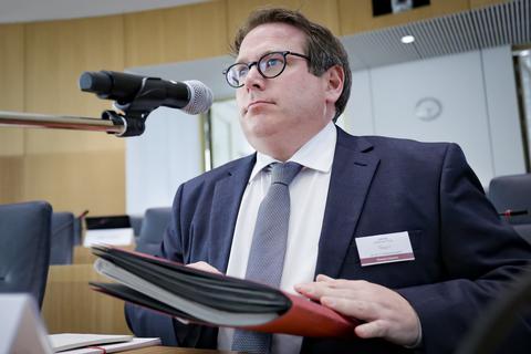 ADD-Chef Thomas Linnertz im Untersuchungsausschuss zur Ahrflut. 