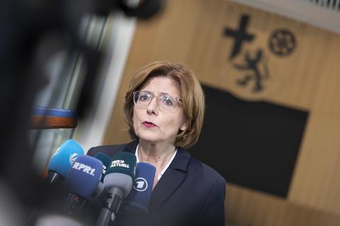 Ministerpräsidentin Malu Dreyer nach ihrer Vernehmung vor dem U-Ausschuss.