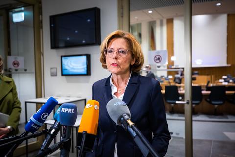 Ministerpräsidentin Malu Dreyer wird vor dem Untersuchungsausschuss zur Ahrflut befragt.