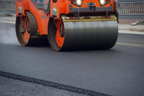 Straßenausbaubeiträge bleiben auch für den Bund der Steuerzahler ein Reizthema. Foto: dpa