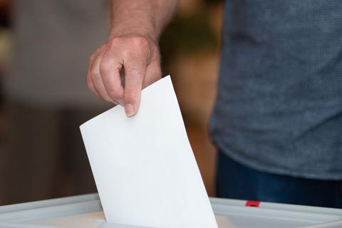 Neben Rheinland-Pfalz dürfen nur in Saarland, Hessen, Sachsen und Bayern 16-Jährige nicht bei Kommunalwahlen wählen.