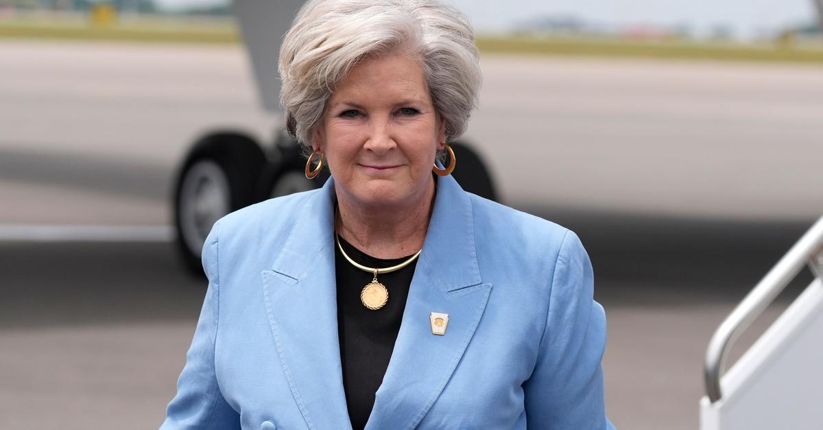 Klartext-ber-den-US-Pr-sidenten-Stabschefin-rudert-zur-ck