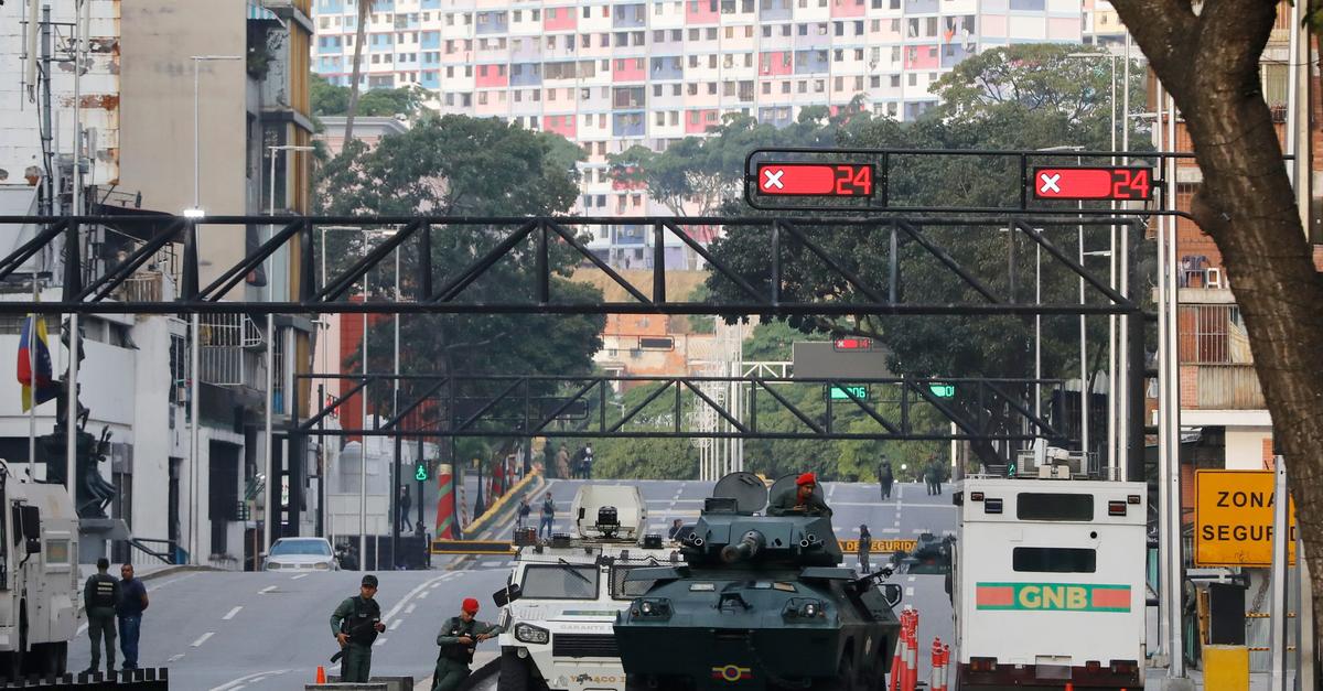 Spektakul-re-US-Operation-in-Venezuela-Maduro-gefasst