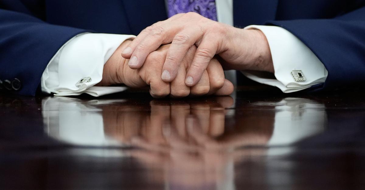 Aspirin-wenig-Schlaf-Debatte-um-Trumps-Fitness