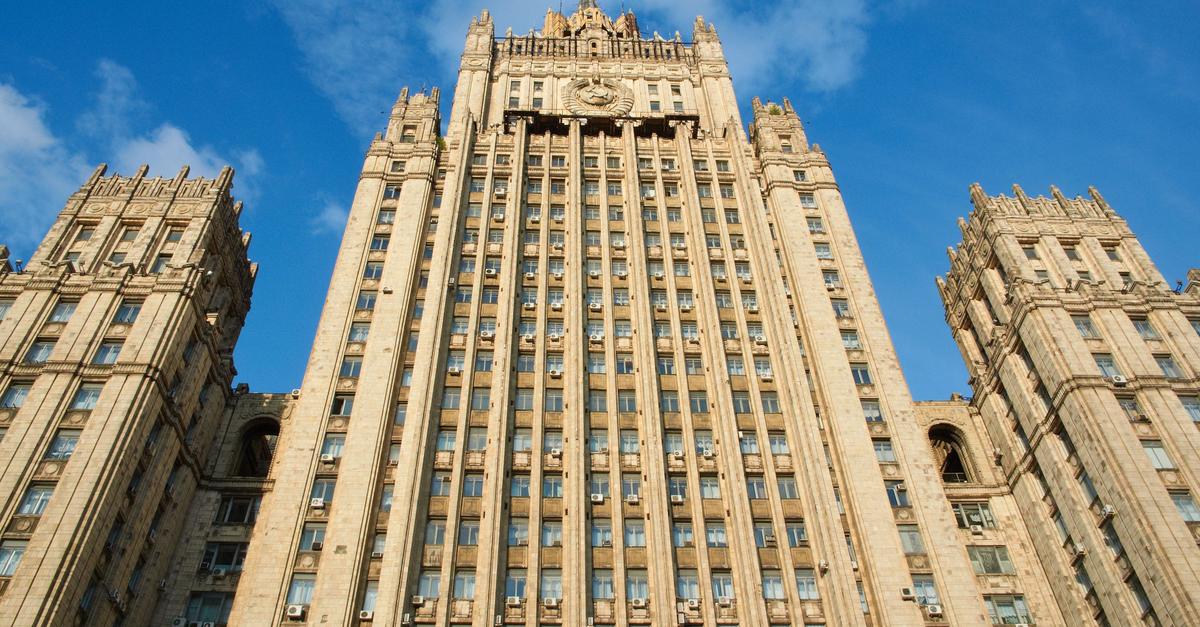 Retourkutsche-Russland-weist-deutschen-Diplomaten-aus