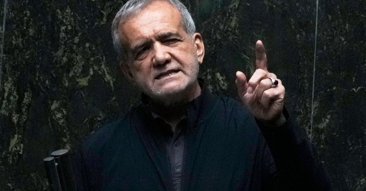 Irans-Pr-sident-Bei-Angriff-auf-Chamenei-umfassender-Krieg