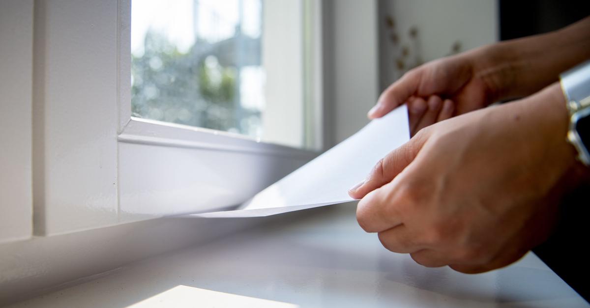 Nicht-ganz-dicht-Fenster-berpr-fen-und-Dichtungen-pflegen