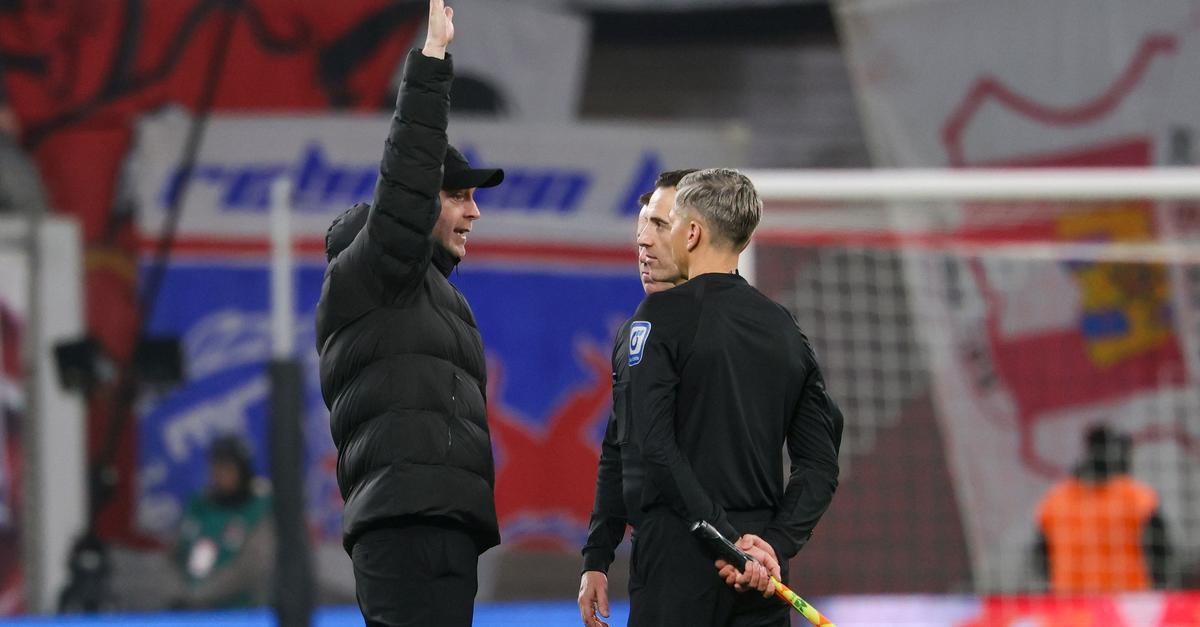 Leipziger-rger-ber-den-Schiri-Dem-Spiel-nicht-w-rdig-