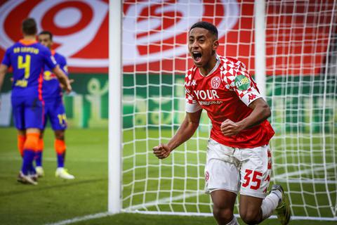 05-Talent Leandro Barreiro feiert seinen ersten Bundesliga-Treffer. Foto: Lukas Görlach