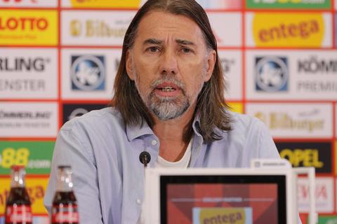 05-Sportdirektor Martin Schmidt. Foto: dpa