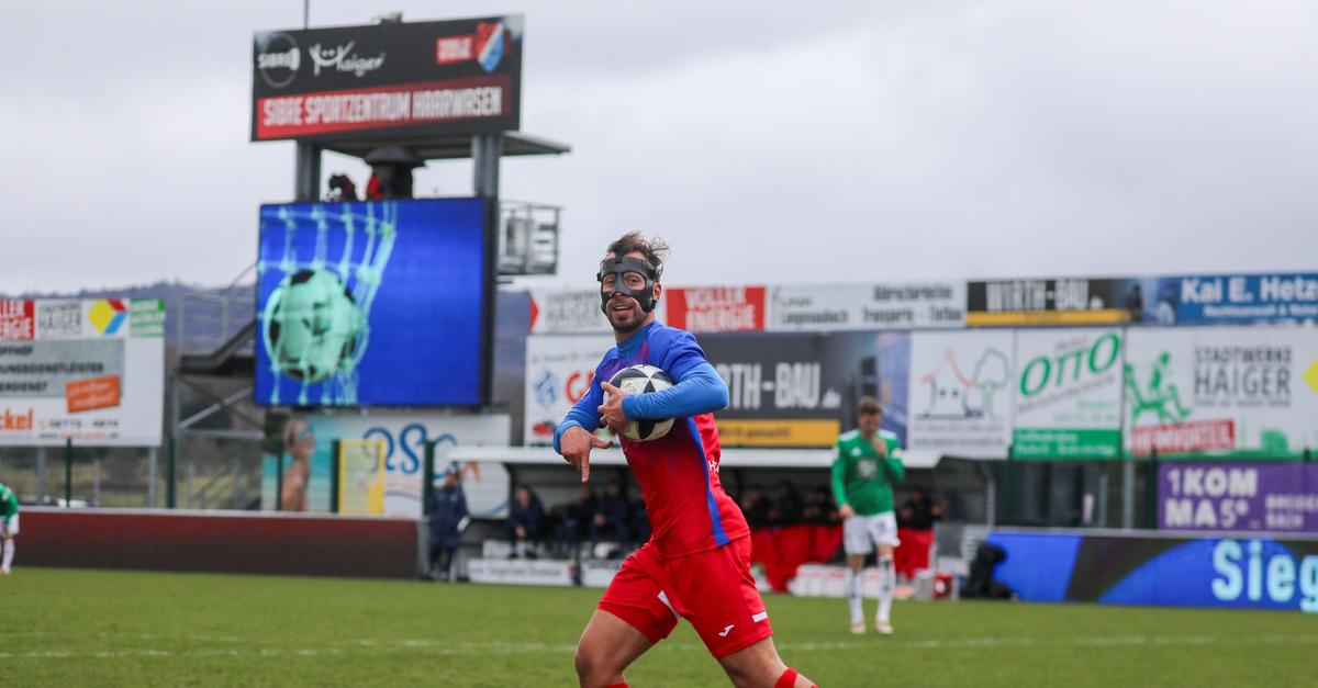 Maximilian Pronichev of TSV Steinbach Haiger: 