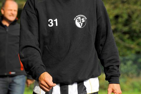 Trug bereits das Guntersdorfer Wappen auf der Brust: Thorsten Stapel begann seine Trainertätigkeit 2011 beim SSV und führte ihn in die A-Liga.  Archivfoto: Jürgen Reichel 