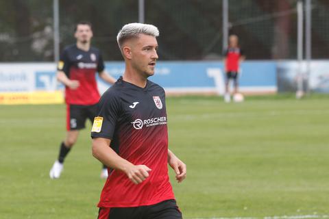 Fehlt lange: Rico Kaiser vom FC Gießen hat sich schwer am Knie verletzt. 