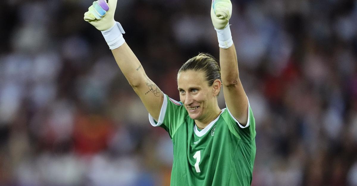 Ann-Katrin-Berger-holt-Titel-in-der-US-Frauen-Fu-ballliga