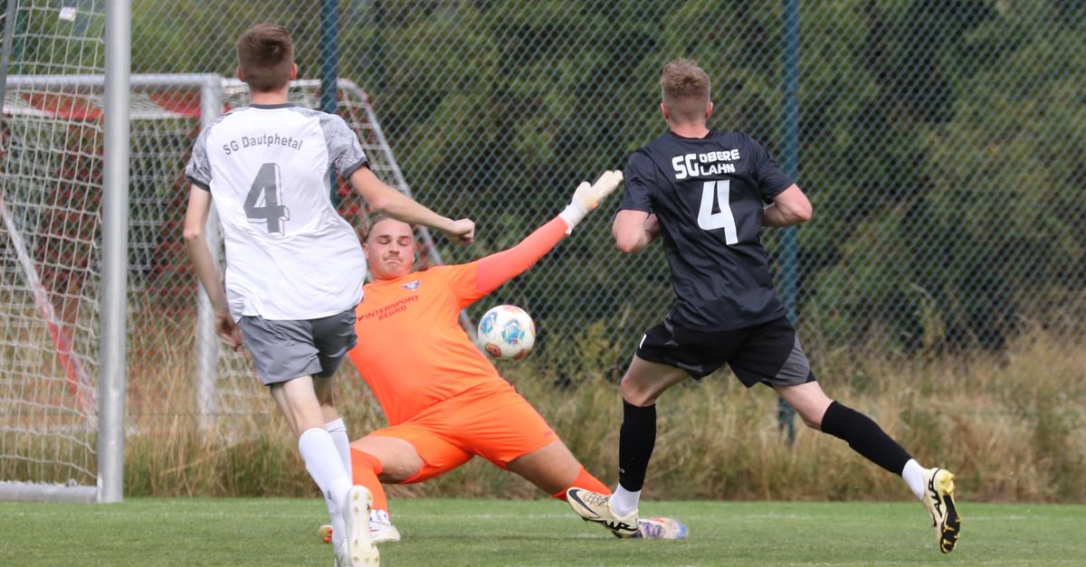 Sechs-Teams-spielen-beim-Wochenturnier-der-SG-Dautphetal