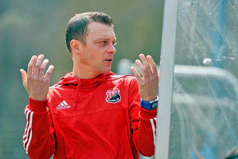 Hat nun bei der U 23 des SC Waldgirmes das Sagen und fiebert der Saison entgegen:  Trainer Thorsten Schäfer.  Foto: Martin Weis  