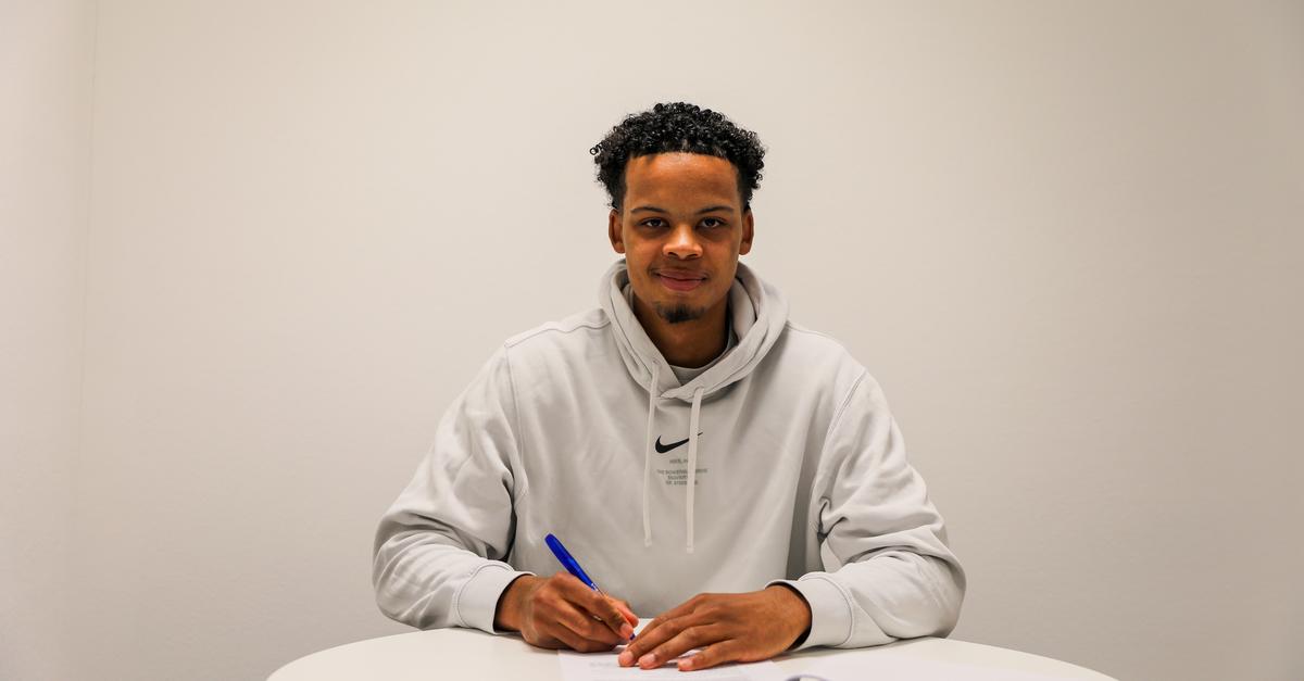 TSV-Steinbach-Haiger-holt-neuen-Innenverteidiger