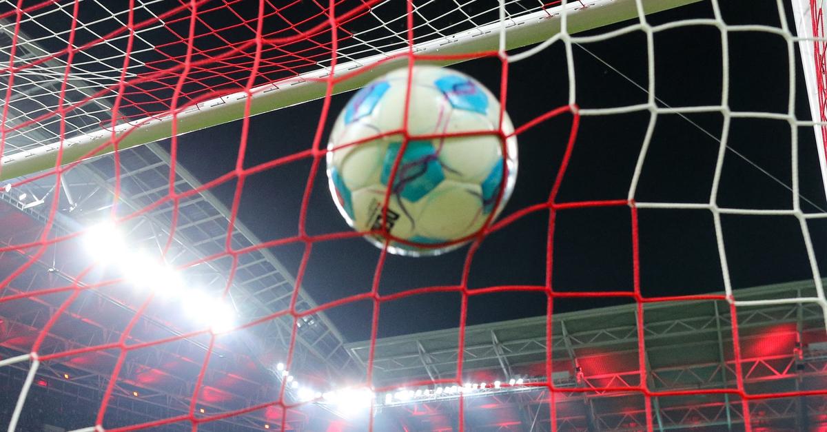 TSV-Steinbach-II-gewinnt-Flutlicht-Derby-gegen-SF-BG-Marburg