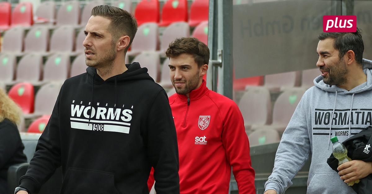 Wormatia Worms legt wieder los – ohne neuen Cheftrainer | Mittelhessen