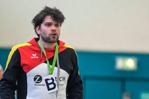 Bis 2018 hatte Matthias Wendlandt noch bei der HSG Wettenberg das Sagen. Nun trifft er vorerst zum letzten Mal als Kleenheimer Trainer auf seinen früheren Verein.  Foto: Katrin Weber 