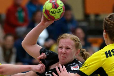 Erzielt fünf Tore für die HSG Kleenheim-Langgöns: Emelie Bachenheimer in Aktion.