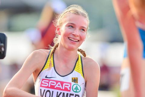 Wie schon vor fünf Jahren bei den U18-Europameisterschaften trägt Sophia Volkmer auch bei der U23-EM wieder das Deutschland-Trikot - und will in Finnland eine neue Bestzeit laufen.  