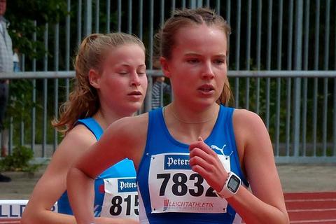 Größter Erfolg bislang: Svea Regina stürmt zur 3000-Meter-Silbermedaille bei den Süddeutschen Meisterschaften. Foto: Lars Wörner 