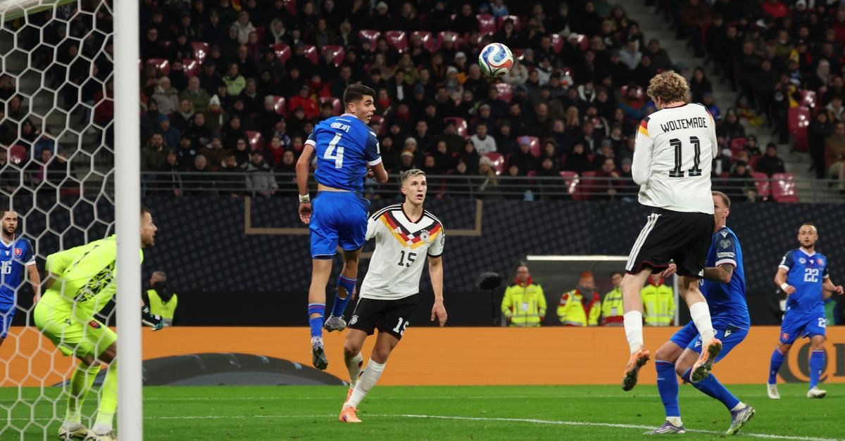 Torrausch-gegen-Slowakei-Spektakel-bringt-WM-Ticket