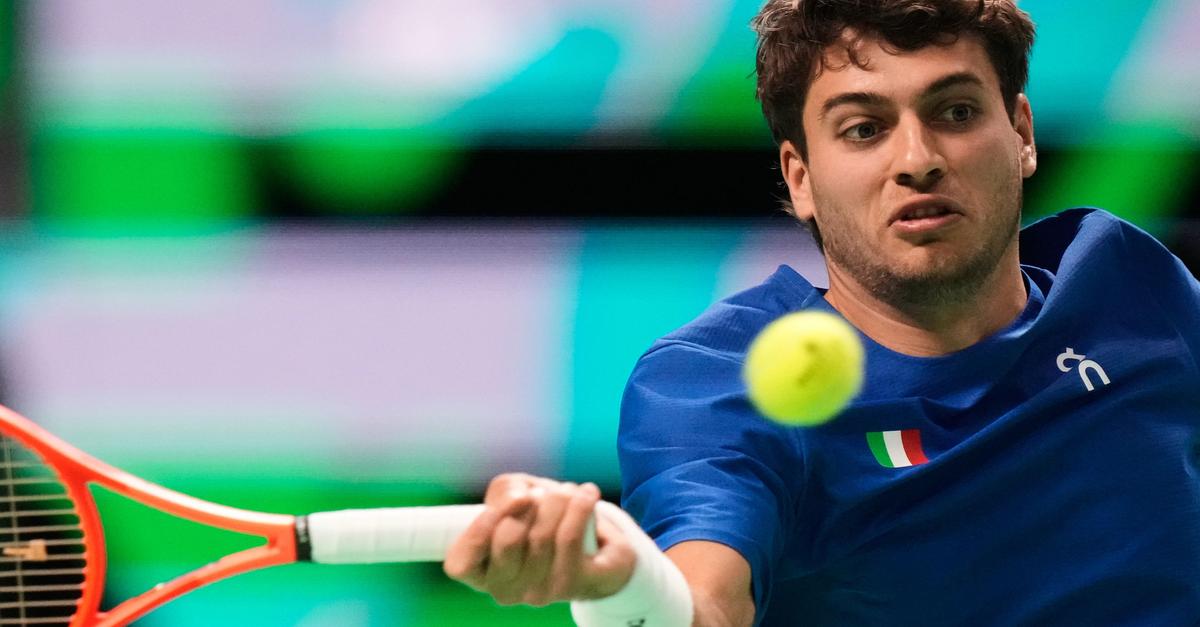 Titel-Hattrick-perfekt-Italien-gewinnt-Davis-Cup-im-Tennis
