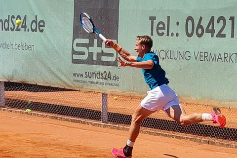 Kämpft sich erst durch die Qualifikation und steht jetzt überraschend im Halbfinale bei den Marburg Open: Adrian Oetzbach hat einen Lauf.