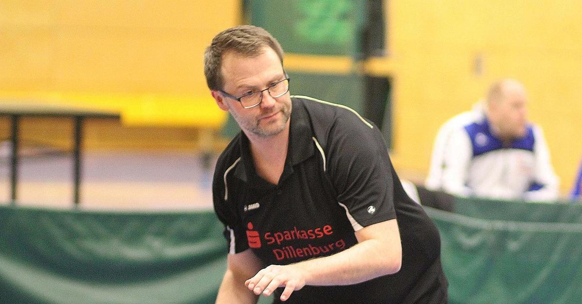 Bezirksklasse-Hohenroth-und-Sch-nbach-ein-enges-Match