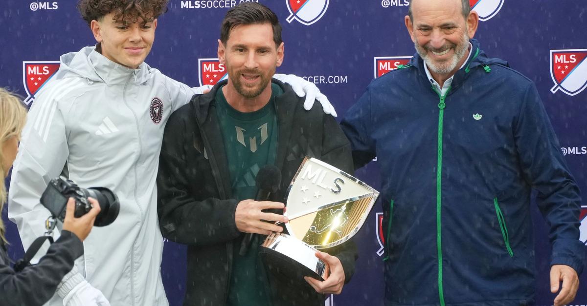 Als-erster-Profi-Messi-zum-zweiten-Mal-in-Serie-MLS-MVP