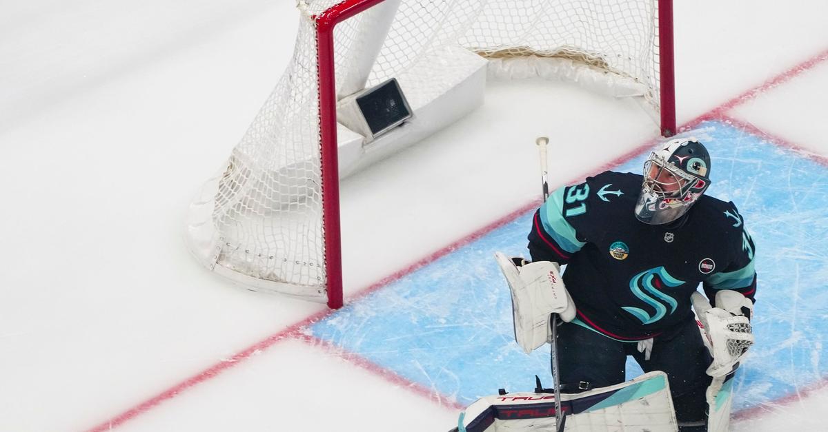 NHL-Seider-Tor-f-r-Detroit-Grubauer-sichert-Seattles-Sieg