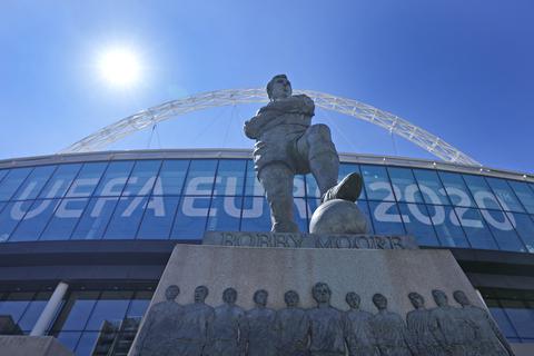 Das Wembley-Stadion in London. Hier wird das Finale der Fußball-Europameisterschaft ausgetragen. Foto: dpa