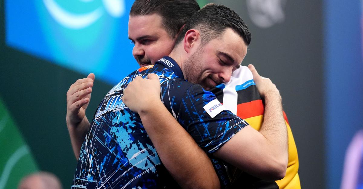 Darts-K-o-in-27-Stunden-Deutsche-bei-WM-wieder-unvollendet