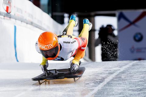 Auch in St. Moritz die schnellste im Eiskanal: Skeleton-Pilotin Tina Herrmann aus Hirzenhain. Foto: dpa 