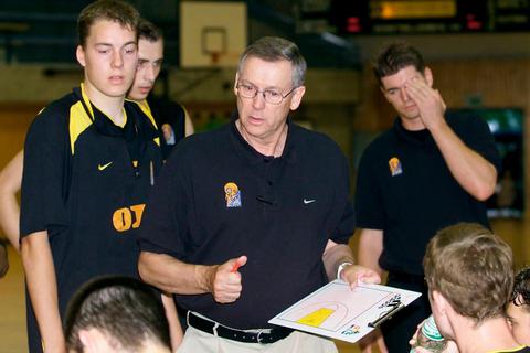 Ein Organisationstalent, ob als Basketballtrainer oder stellvertretender Sportstättendirektor: Bernd Röder. Foto: imago 