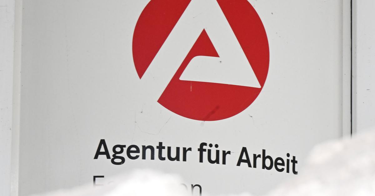 Talsohle-wird-l-nger-Mehr-als-drei-Millionen-Arbeitslose