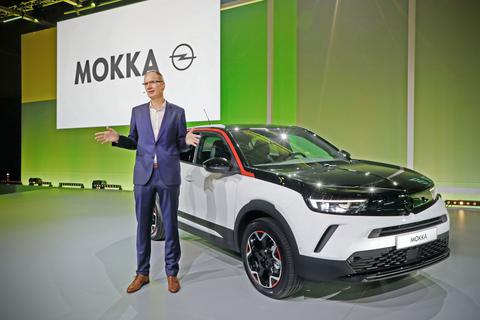 Opel-Chef Michael Lohscheller präsentiert in Rüsselsheim den neuen Opel Mokka. Foto: Opel