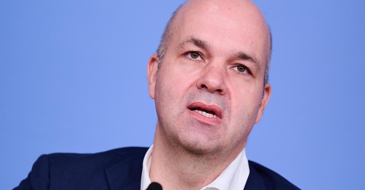 Fratzscher-Feiertagsdiskussion-ist-Phantomdebatte-