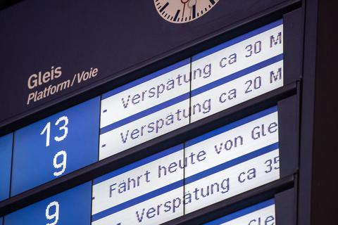 Bei der Deutschen Bahn war auch 2022 ein Jahr voller Verspätungen.