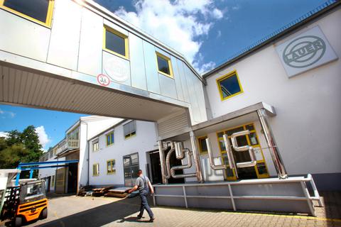 In der Zentrale der Lauer GmbH in Seeheim-Jugenheim kümmern sich 60 Mitarbeiter um Stahlbau, Blechverkleidungen und Gebäudeausrüstung. Archivfoto: Karl-Heinz Bärtl 